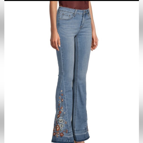 Prosperity Denim High Rise Floral Embroidered Released Hem Flare Leg Jeans SZ 30 - Picture 3 of 14